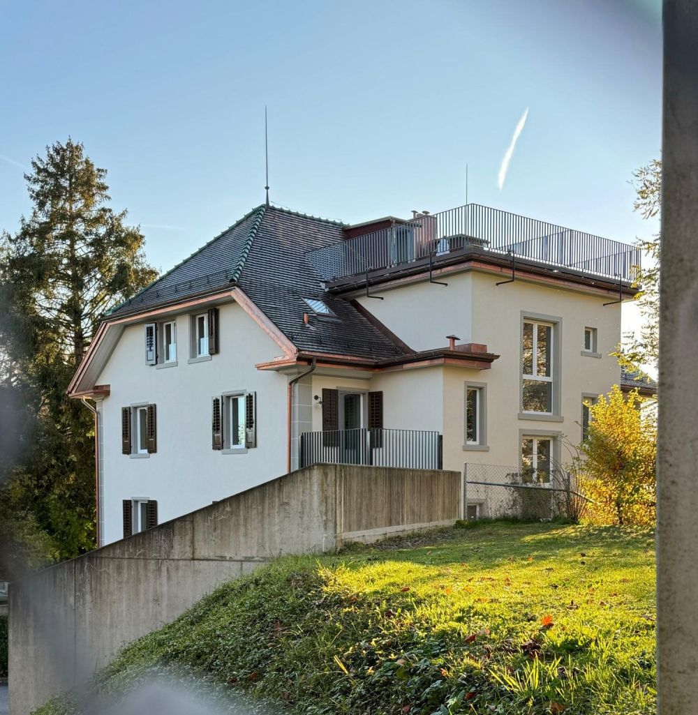 Charmante Maisonette-Dachwohnung mit Terrasse - Aussensicht_1