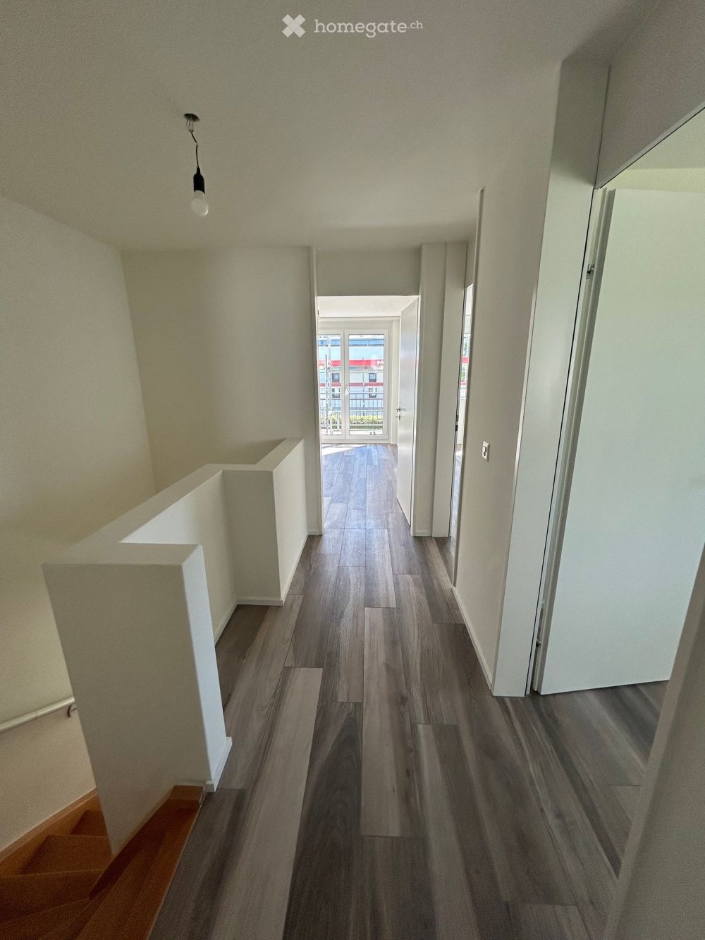 Erstvermietung nach Sanierung  4.5 Zimmer-Maisonette-Wohnung in Embrach - Bild 9