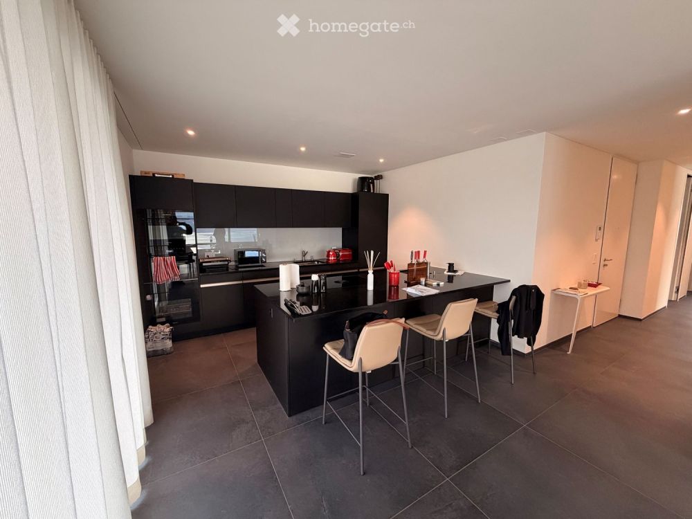 Moderne 4.5-Zimmer-Attika mit See- und Bergblick in Merlischachen - Bild 5