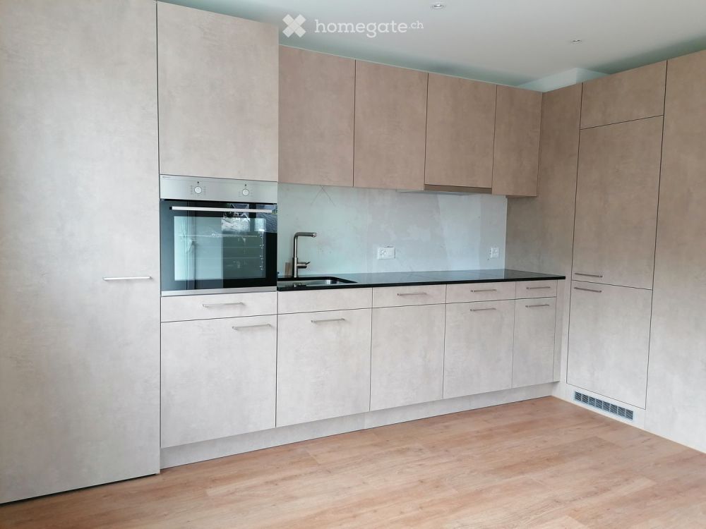 Moderne 2,5-Zimmer-Wohnung in Thürnen - Bild 2