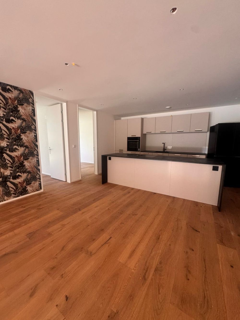 Grosszügige 4.5-Zimmer Neubauwohnung an ruhiger Lage in Erlen - Bild 6