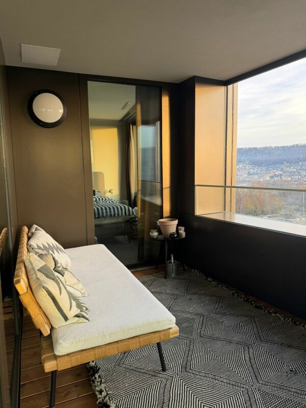 Moderne 3.5-Zimmerwohnung im 19. Stock des Limmattowers - Aufwachen mit Blick über das Limmattal - Bild 5