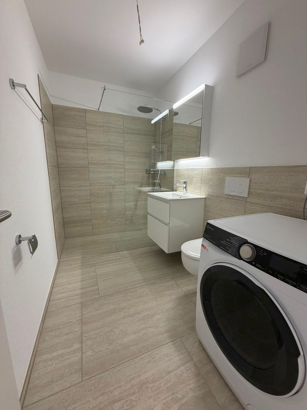 Moderne 2.5-Zimmer-Wohnung in ruhiger Lage Bettwiesen - Sofort verfügbar! - Bild 5