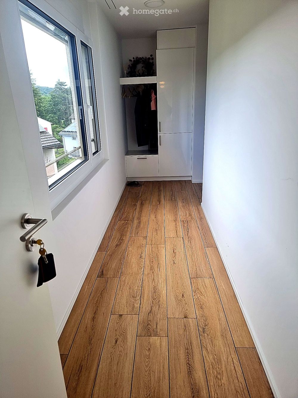 Helle Attika-Wohnung mit riesen Balkon - Bild 5