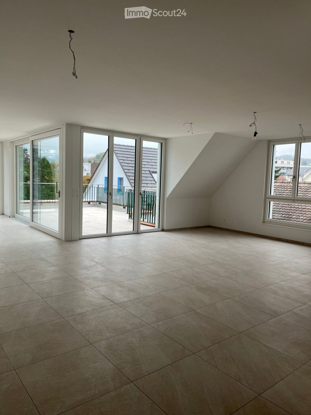 Hauswarts-Wohnung im Eigentumsstandard - Bild 3
