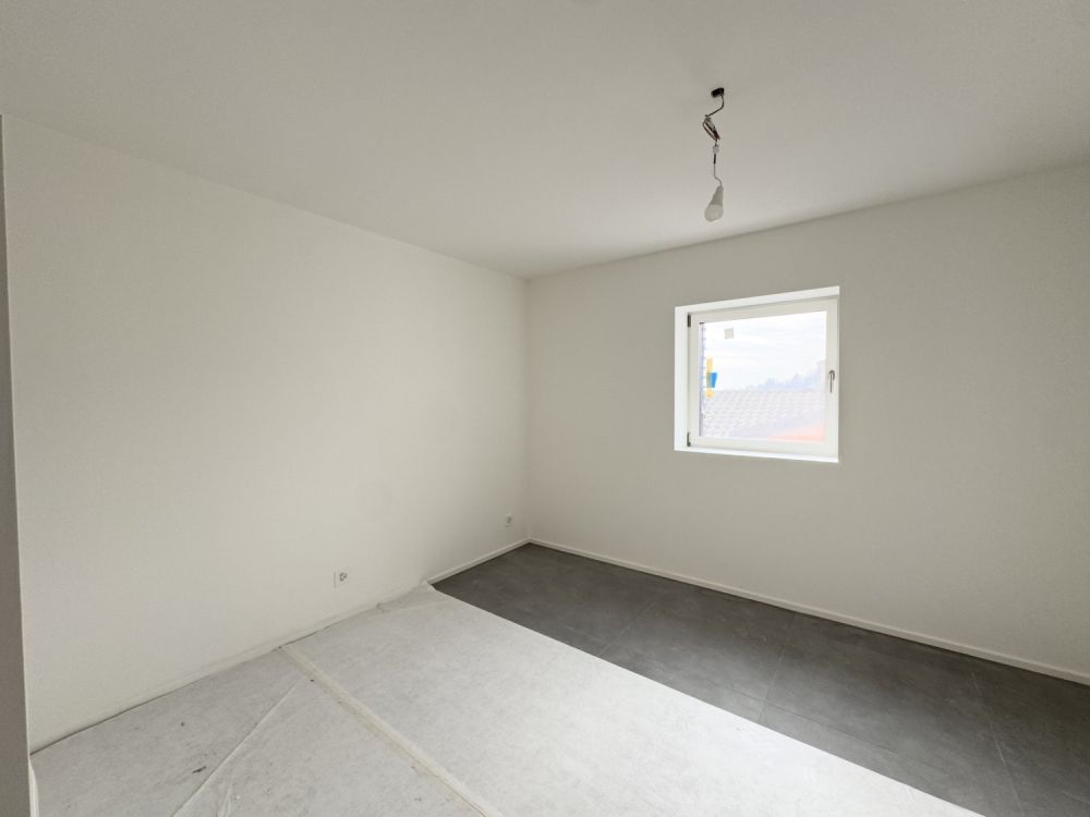 Moderno attico duplex 3.5 locali a Besazio - Bild 4