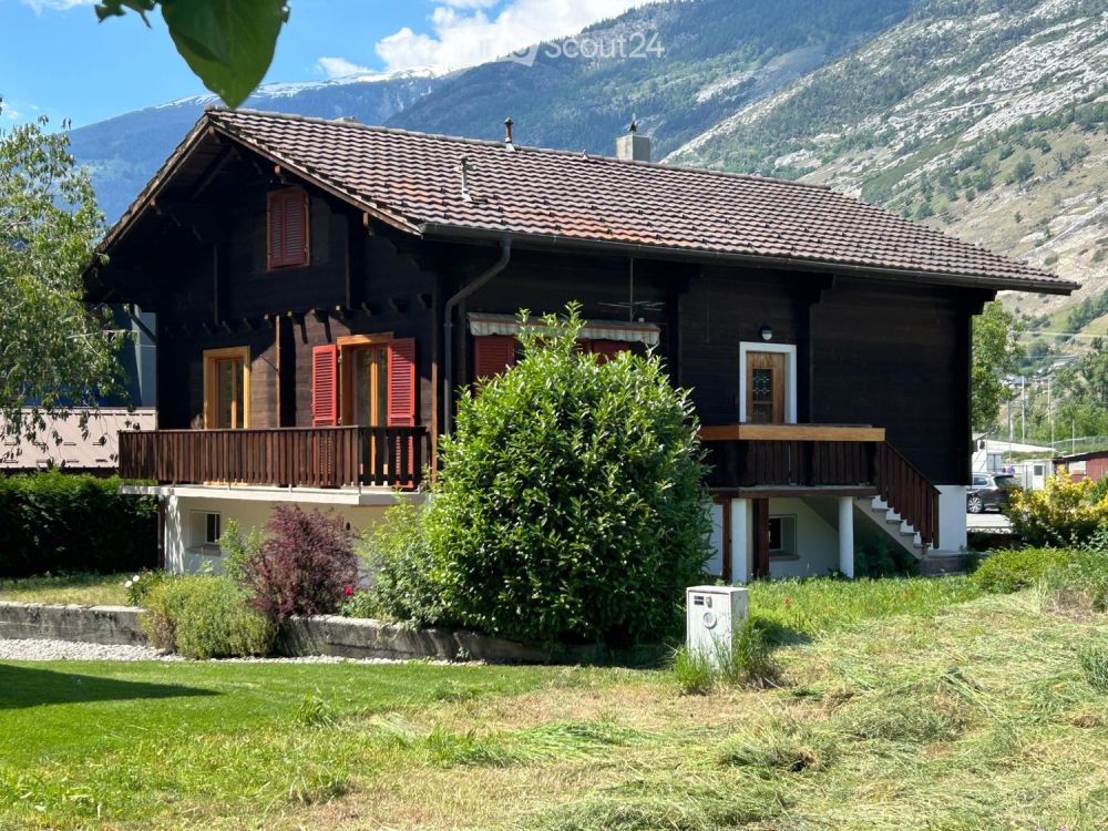 Einfamilienhaus - Erstvermietung nach kompletter Renovation - Bild 2