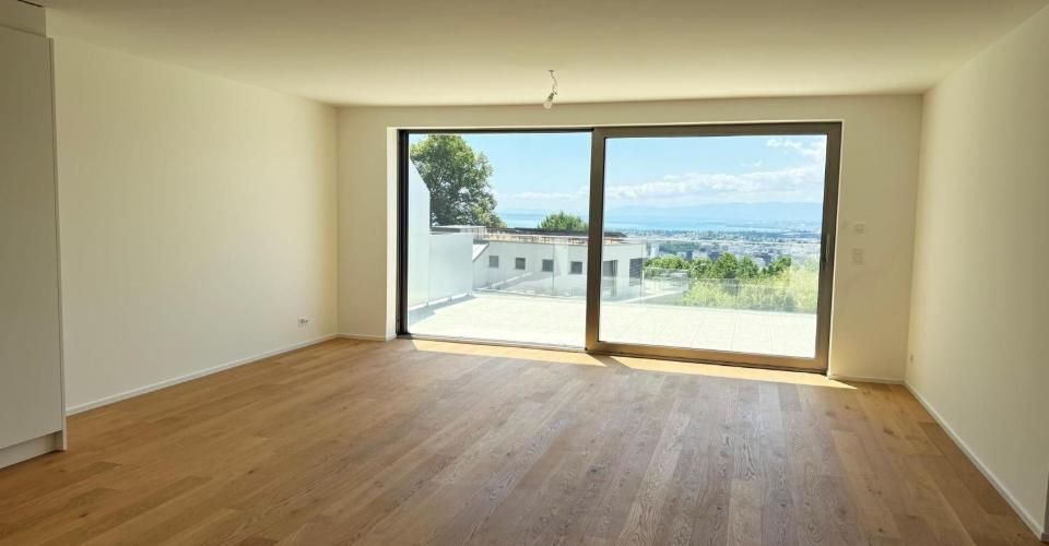 2.5 pièces en attique avec grande terrasse et vue sur le lac - Appartement 2.5 pièces - image - 3