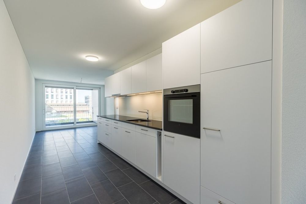 Keine 08/15 Wohnung - 123-14-0301_Kueche_Richtung_Essbereich.jpg