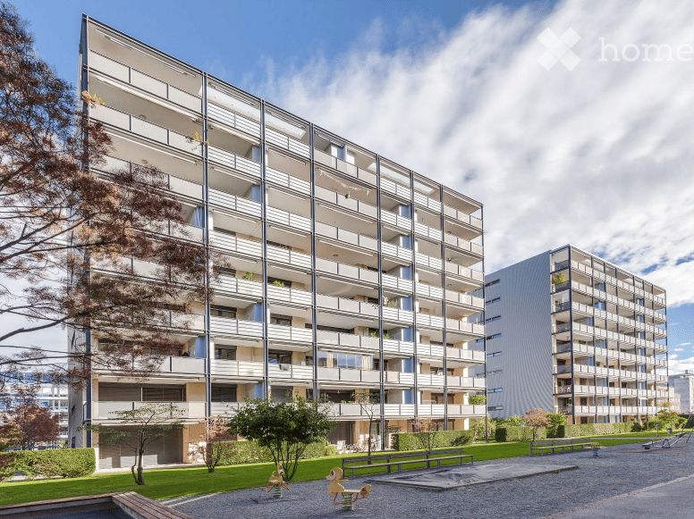 Grosszügige 5.5-Zimmmerwohnung in der Stadt Zug - Bild 1