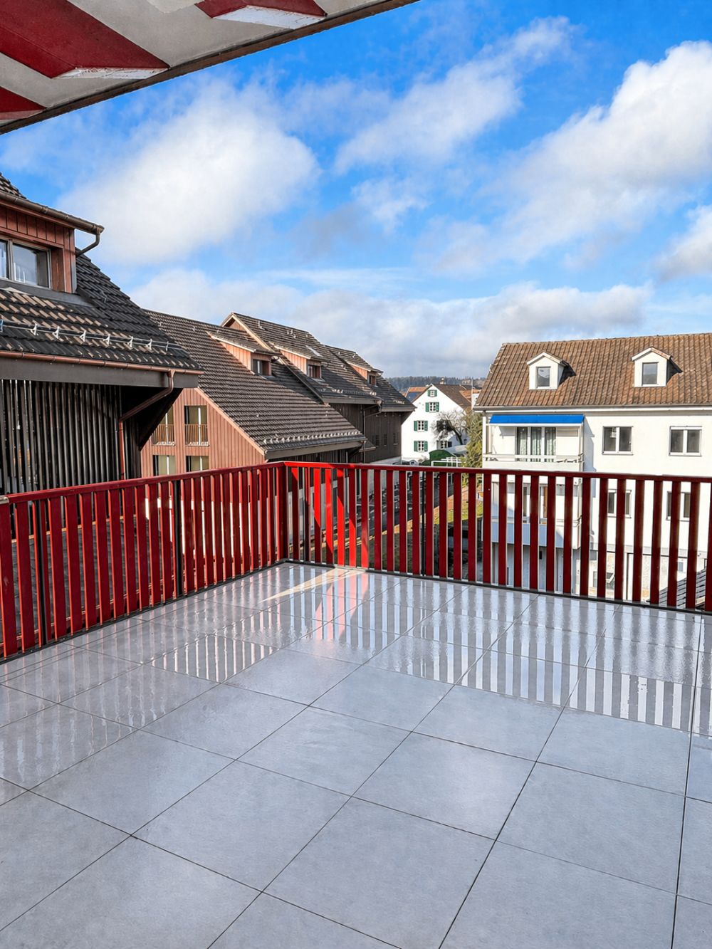 Wunderschöne Dachwohnung mit grosszügiger Terrasse und schöner Sicht - Bild 8