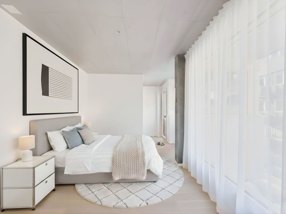 Exclusive New Build Duplex - Image 2