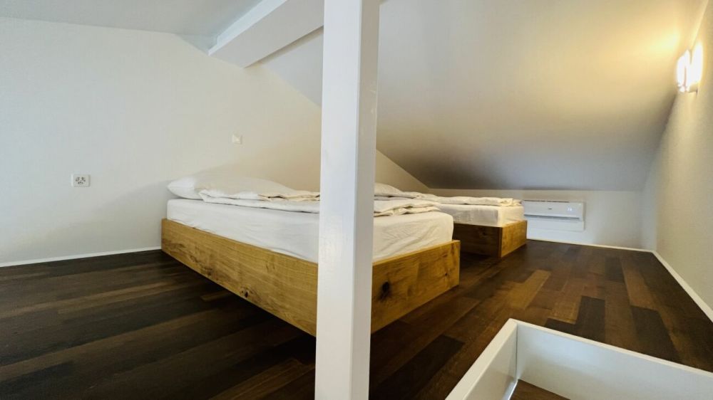 Neubau hochwertiges Top möbliertes Studio mit Klima, Parkplatz, Balkon - Bild 4