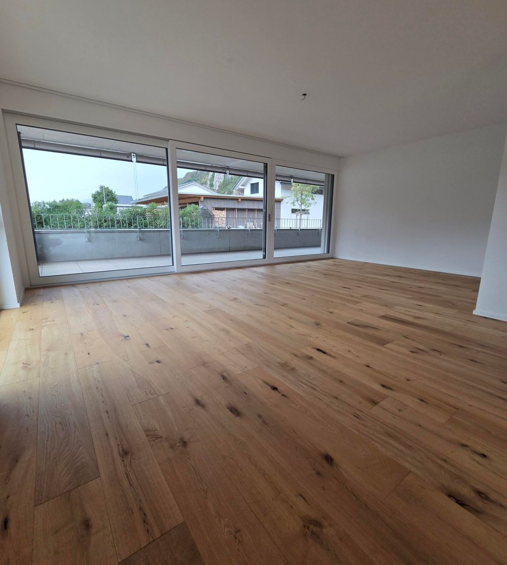 4.5 Zi Erdgeschoss Wohnung 126 m2 im Erdgeschoss in Balsthal - Bild 2