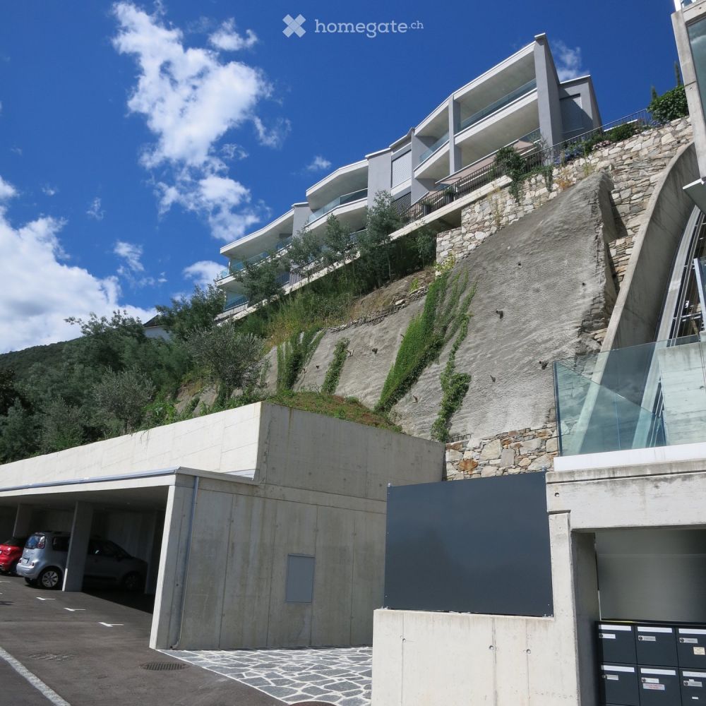 Moderno appartamento 2.5 locali con vista lago panoramica a Gordola - Bild 5