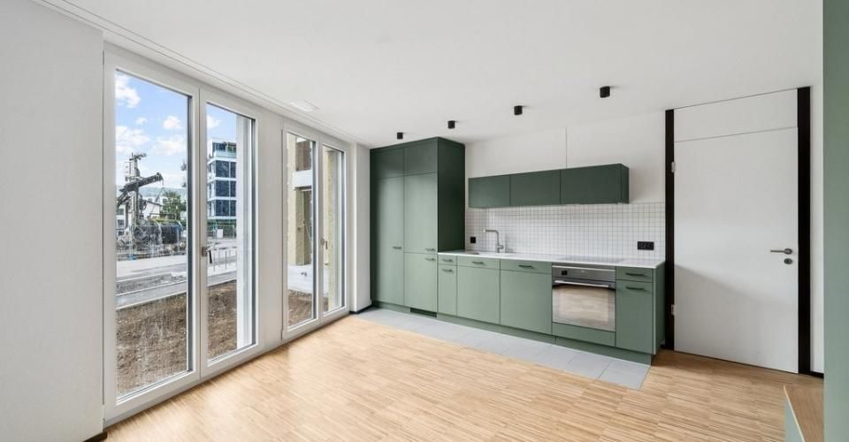 Attraktive und charmante Neubauwohnung mit Sitzplatz an bester Lage - Appartement 2.5 pièces - image - 3