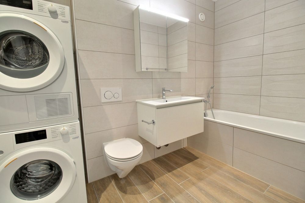 Magnifique appartement de 4.5 pièces à louer à Marly - Salle de bain