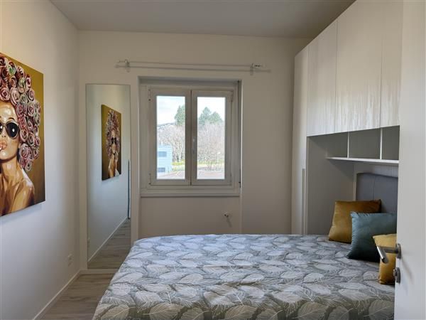 Viganello: Appartamento 4.5 locali - Camera