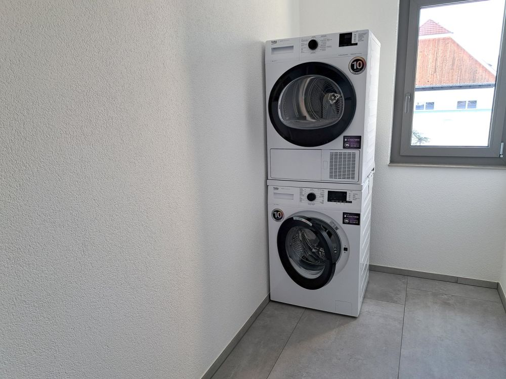 A louer magnifique appart. de 2,5 pièces dans immeuble comme neuf avec place de parc dans le garage - Bild 9