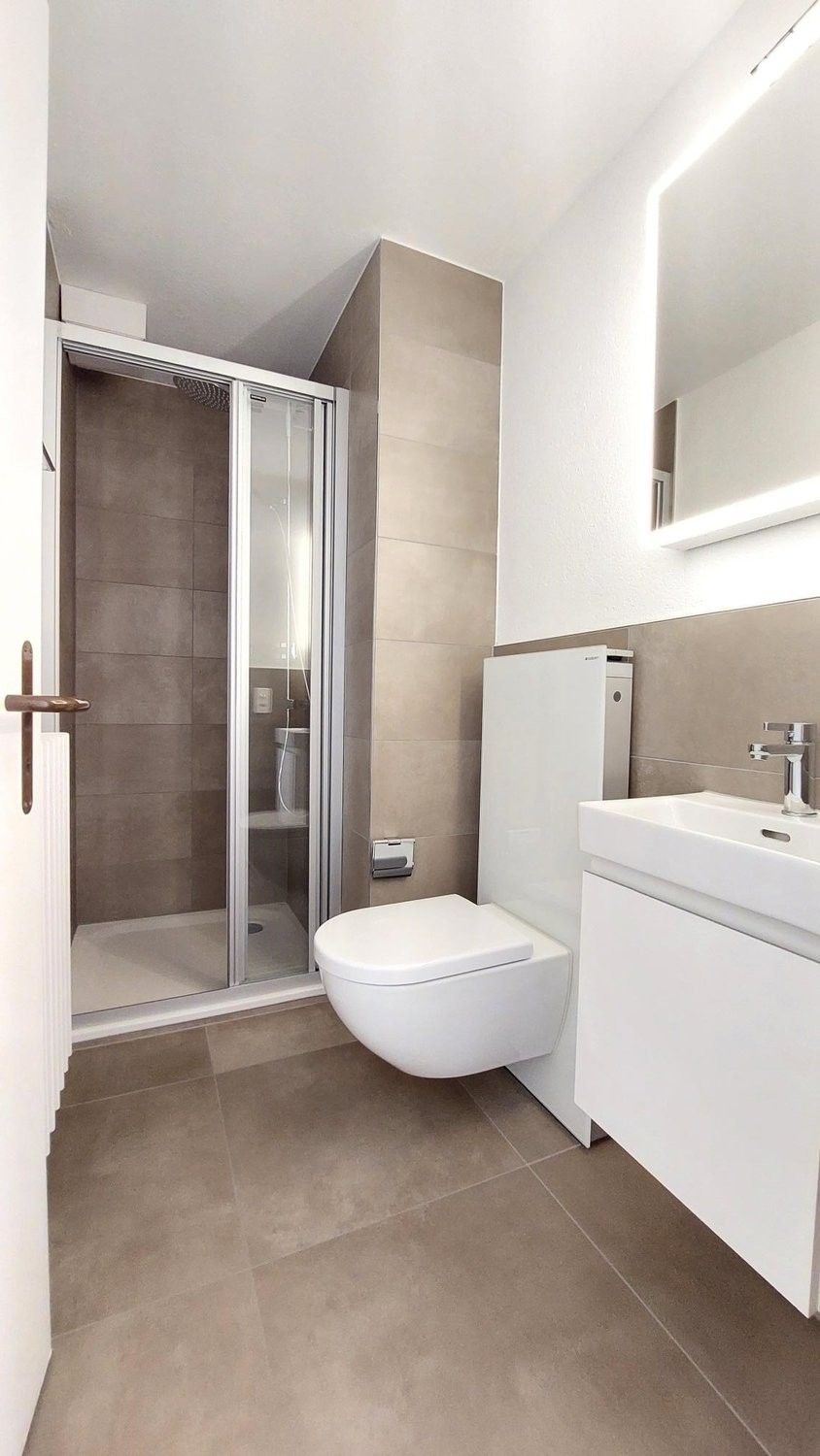 Erstvermietung im Herzen von Lyss - Dusche