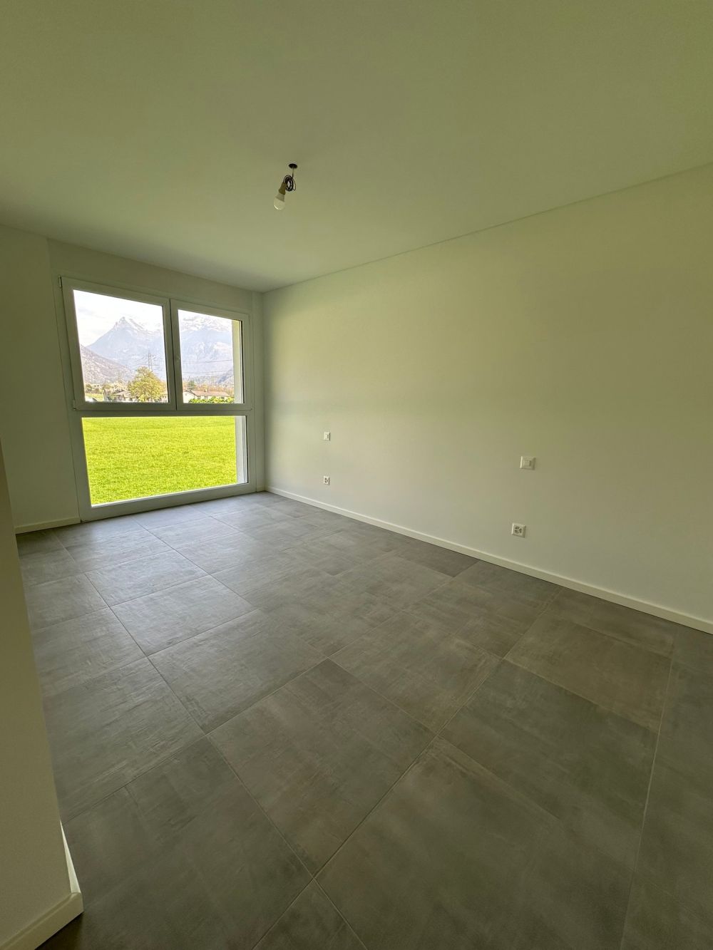 APP n 11 Charmantes 3-Zimmer-Apartment mit Bergblick in Iragna - Bild 4