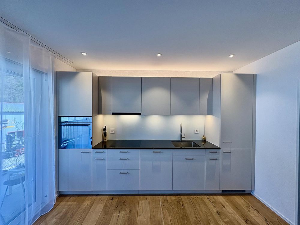 Moderne 2.5-Zimmer-Wohnung mit Terrasse in Schaffhausen - Bild 2