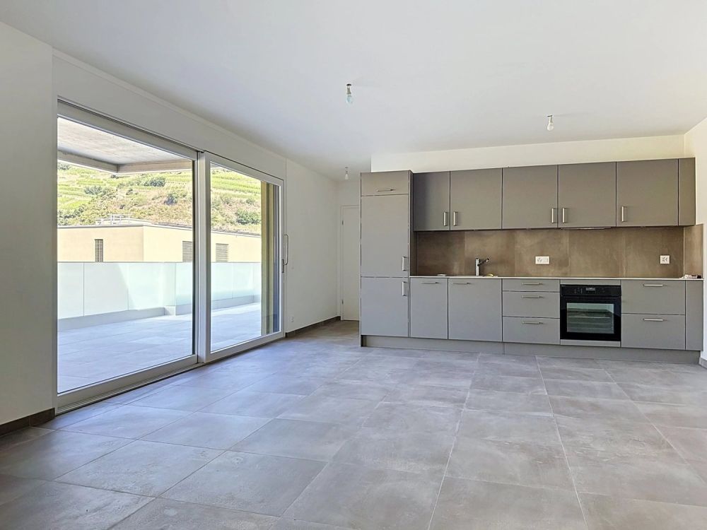 Helles 2.5-Zimmer-Wohnung im 2. Stock mit großer Terrasse - Alegria-Promotion in Uvrier - Bild 1