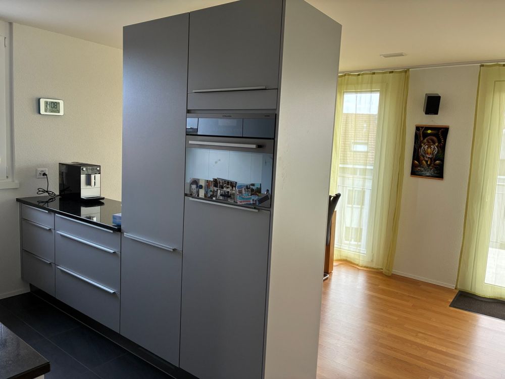 3½ ZIMMER-DACHWOHNUNG IN KERZERS (FR), MÖBLIERT, TEMPORÄR - Bild 4