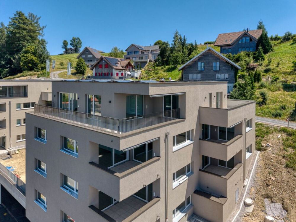 NEUBAU - Exklusive 4.5-Zimmer-Attikawohnung mit grosszügiger Terrasse und wunderschöner Aussicht - Bild 12