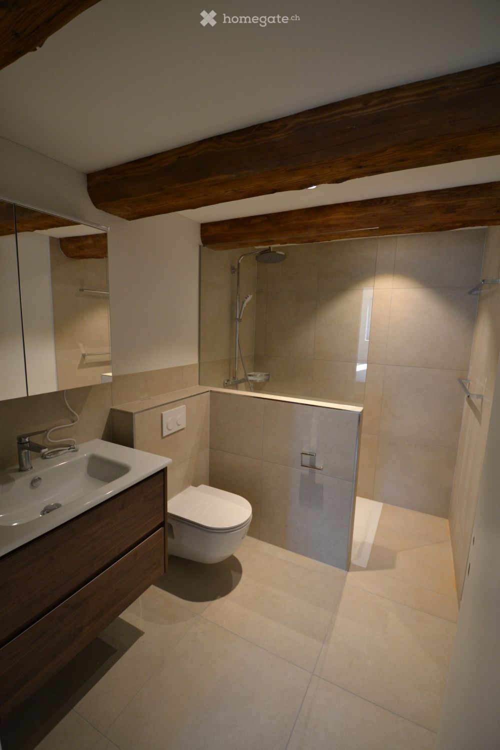 Moderne 3.5-Zimmer-Neubauwohnung in umgebautem Bauernhaus, mit Balkon - Bild 6