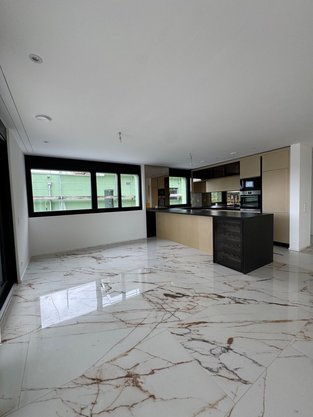 Top-Miete im Neubau 2025 – 5.5-Zi. mit Panorama - Bild 2
