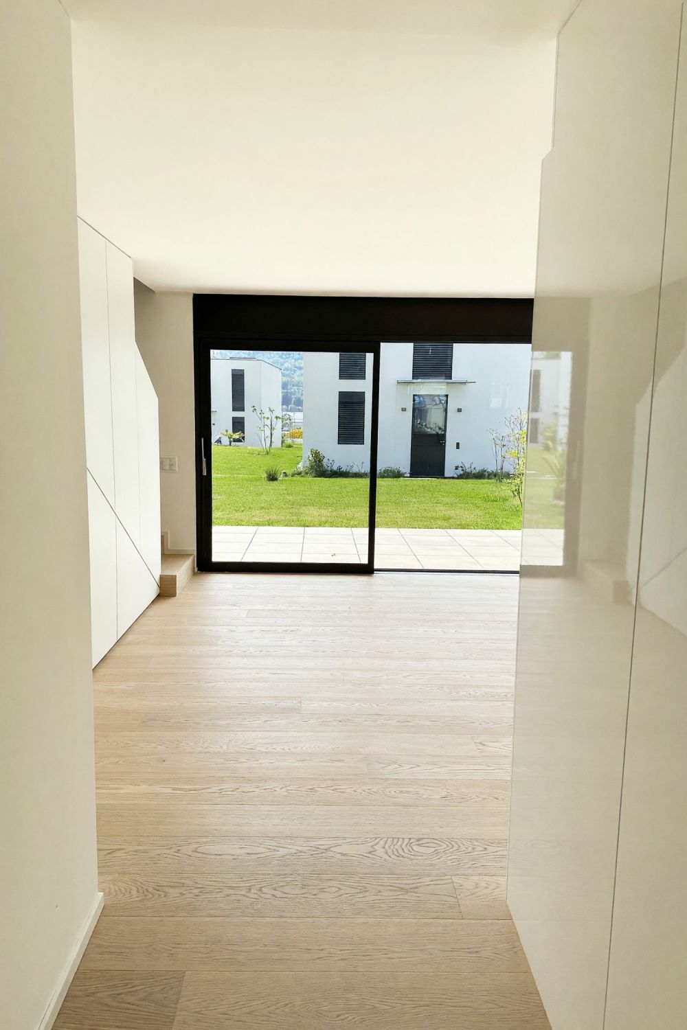 Appartamento 3,5 di primo ingresso con terrazzo coperto a Caslano - Bild 2
