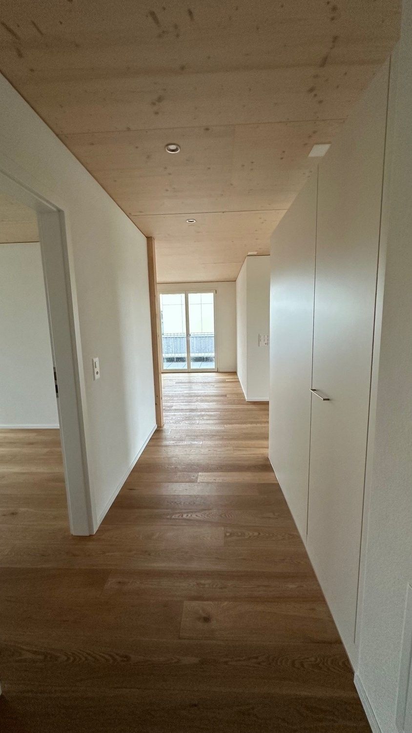 Moderne Neubauwohnung (EG) an zentraler Lage  Nähe Bahnhof - Korridor