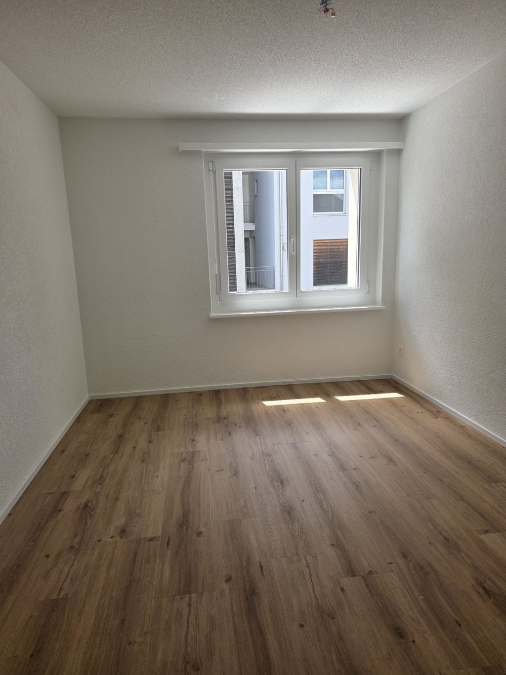 Erstvermietung nach Totalsanierung  Modernes Wohnen mit Stil - 20260603_145316