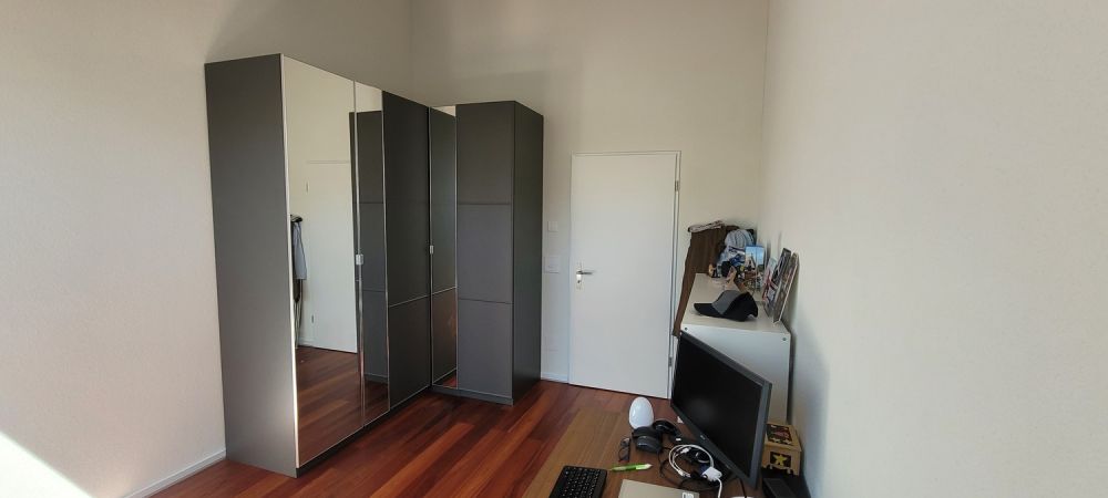 Helles WG-Zimmer in 4.5-Zimmer-Dachwohnung in ruhiger, grüner Umgebung - Bild 5
