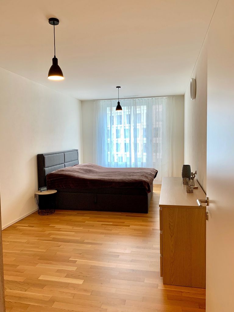 Grosszügige 2.5-Zimmer-Neubauwohnung im Zentrum von Altstätten! - Schlafzimmer.jpg