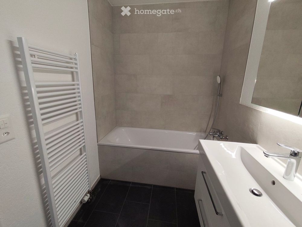 Neu renovierte, grosszügige 4.5-Zimmer-Wohnung in Schmerikon - Bild 5