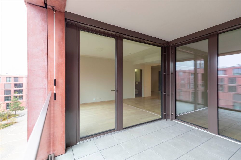 Erstklassig Wohnen im ROY! - Balkon/Terrasse/Sitzplatz