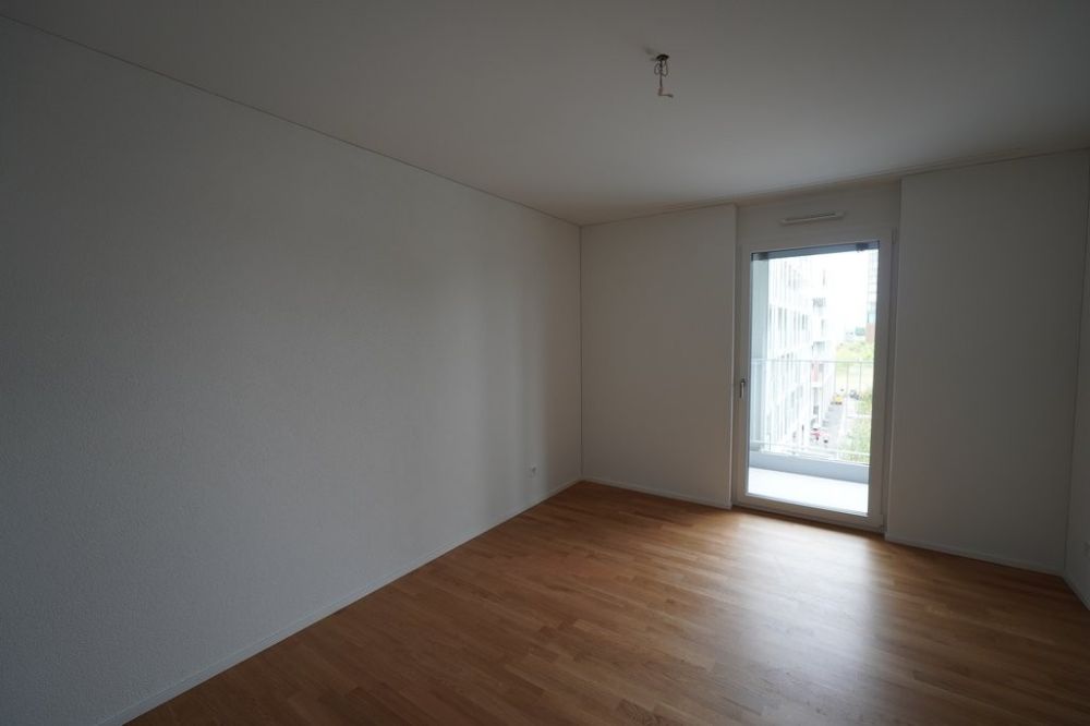 ERSTVERMIETUNG - modern und urban - 3.5-Zi.-Wohnung - DSC00265.JPG