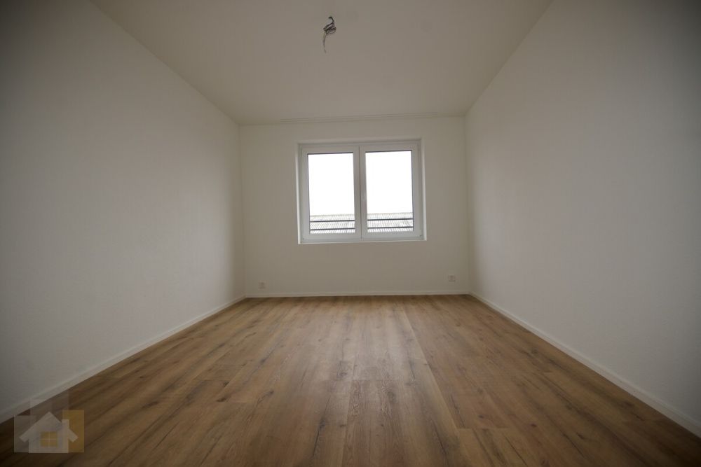 ERSTBEZUG IN TOP MODERNER WOHNUNG AN ZENTRALER LAGE - Schlafzimmer 1