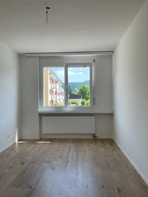 Erstbezug nach Totalsanierung - Exklusive 4.5-Zimmer-Gartenwohnung - CHF 2'575 inkl. NK&2 Parkplätze - Bild 7