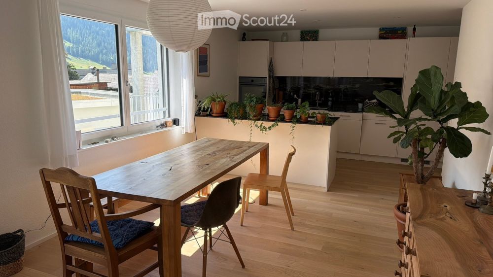 Moderne Neubauwohnung an sonniger, ruhiger, zentraler Lage in Davos Platz - Bild 4