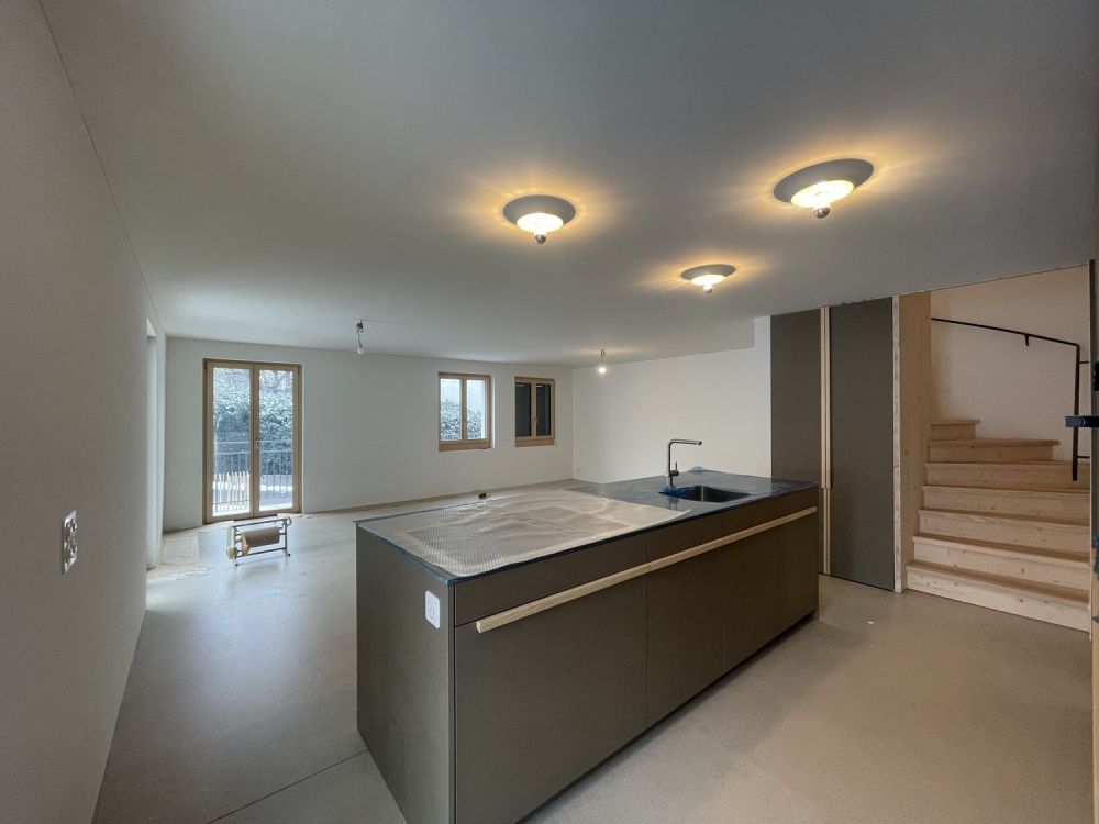 *Erstvermietung* neue Familienwohnung mit grossem naturnahem Garten - Bild 1