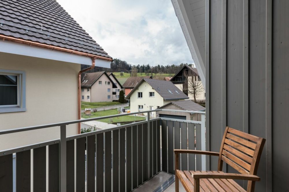Moderne Dachwohnung mit Neubaucharakter - Bild 8
