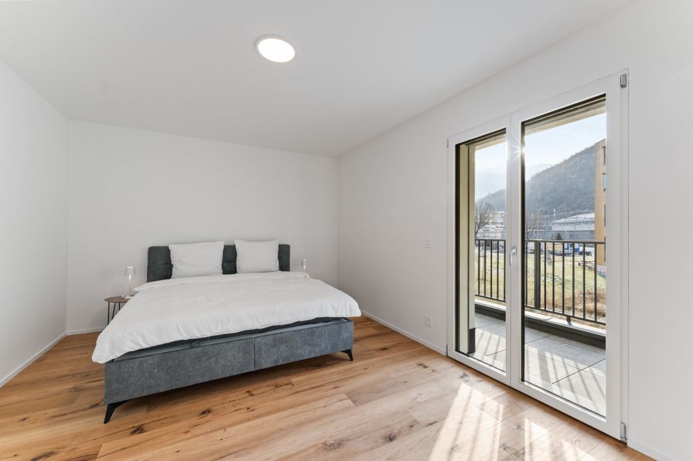 teilmöblilierte 5.5-Z-Wohnung mit 2Balkonen - Neubau - Bild 13