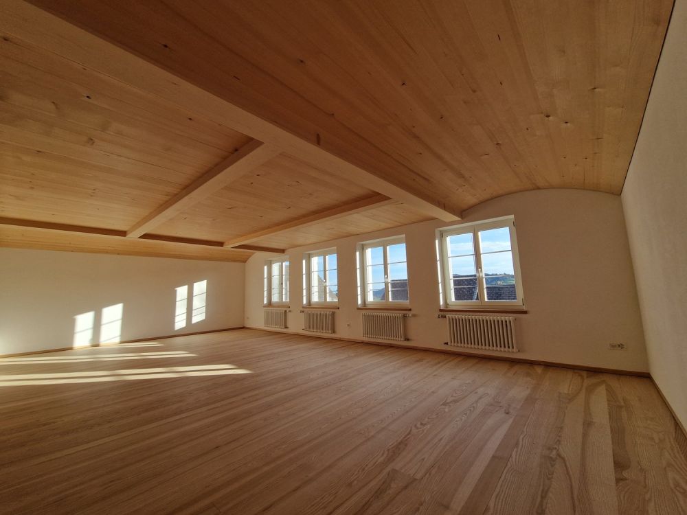 Moderne 3.5-Zimmer-Dachwohnung mit Bergblick in Hemberg - Bild 3