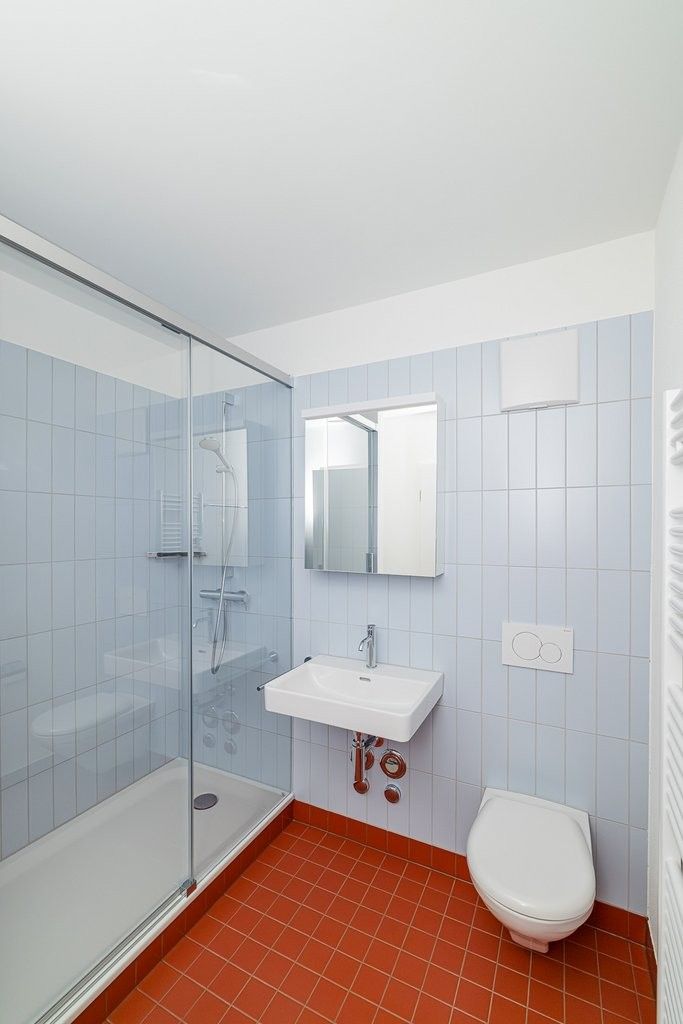 Erstbezug nach Sanierung - Beispiel Dusche/WC