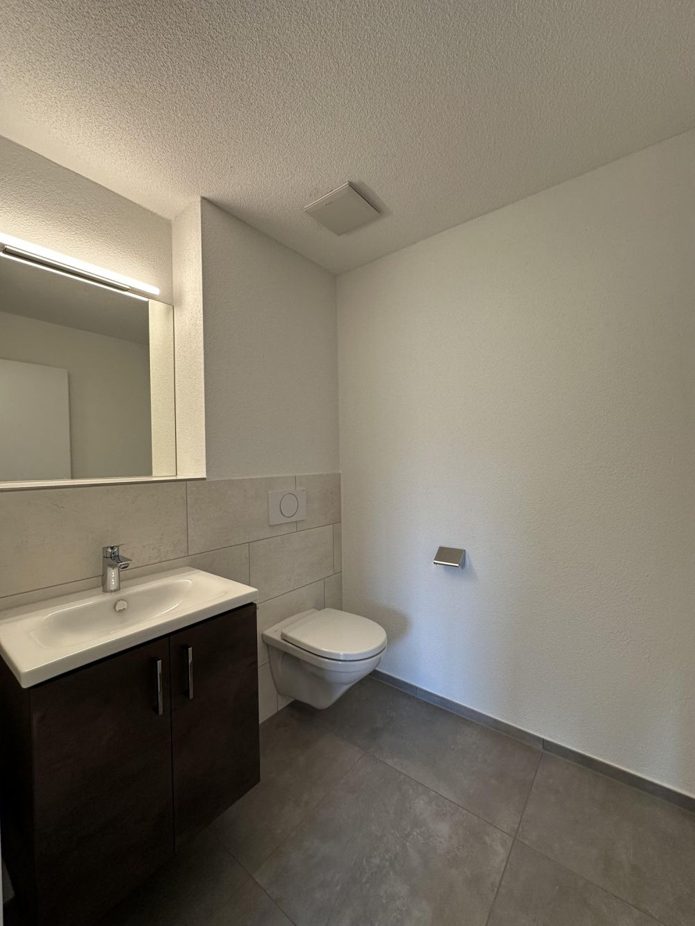 Neubauwohnung mit Blick ins Grüne - Bild 7