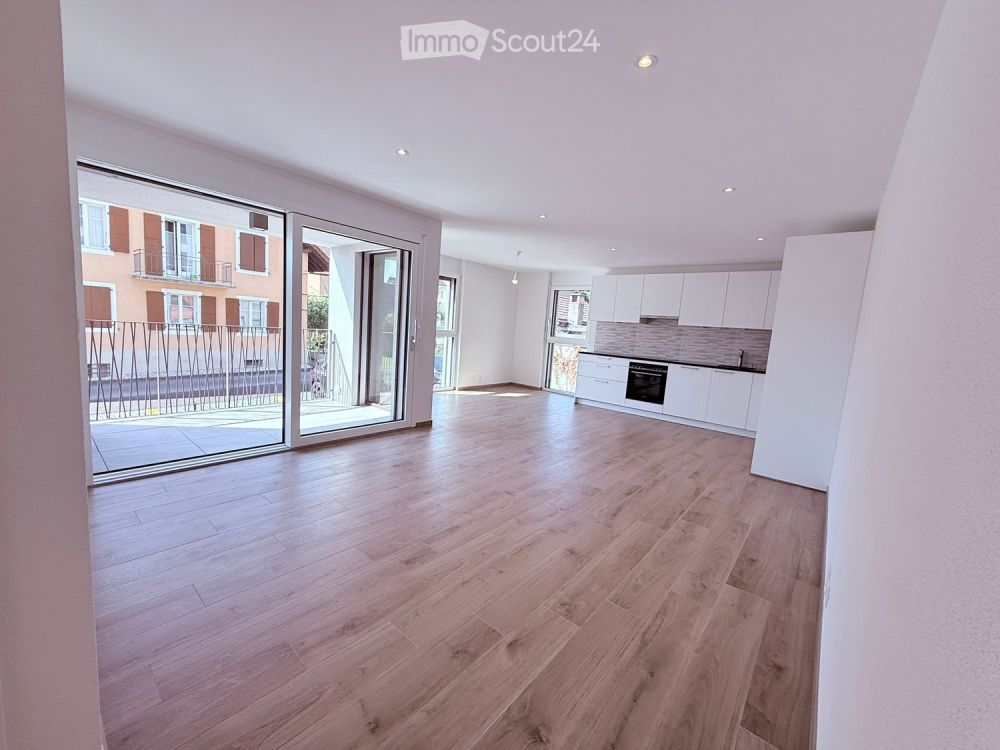 Neue 2.5-Zimmer-Wohnung mit Balkon - 1. Oktober 2026 - Bild 1