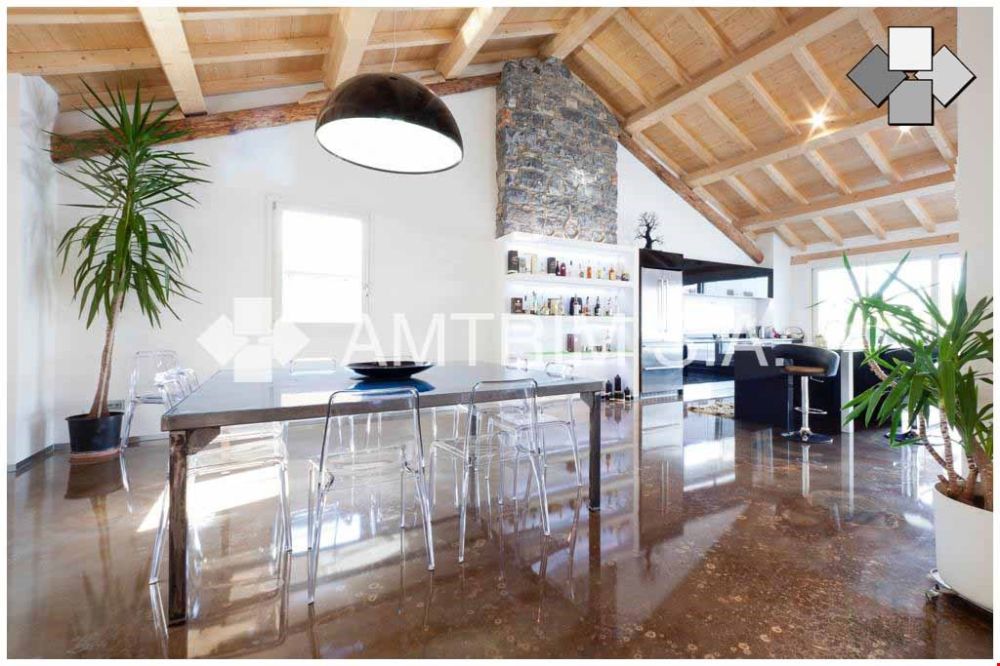 Modernes Loft in Balerna mit 200 m² Terrasse - Bild 4